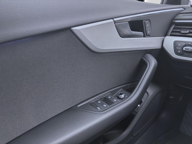 Audi A4 40 TDI Avant S-Tronic