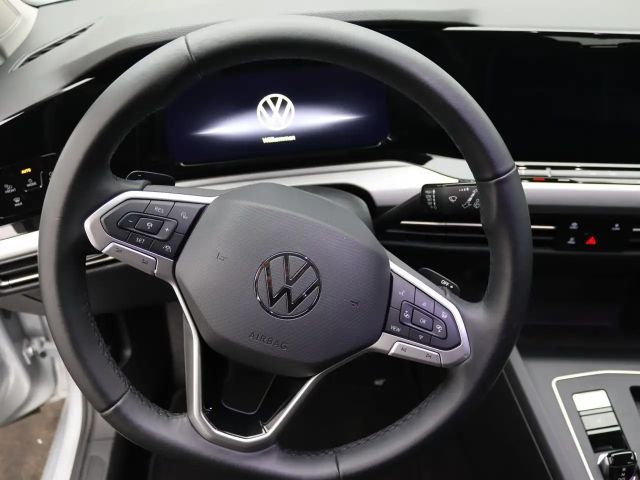 Volkswagen Golf 1.5 eTSI DSG Life Variant