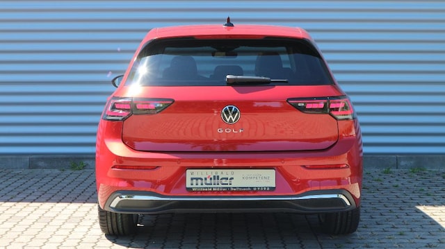 Volkswagen Golf Golf 2.0     StyleDT110 TDID7F