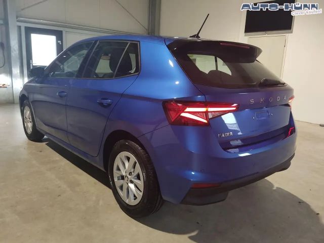 Skoda Fabia Sondermodell 130 Jahre 1.0 MPI 80 PS Virtuell C...