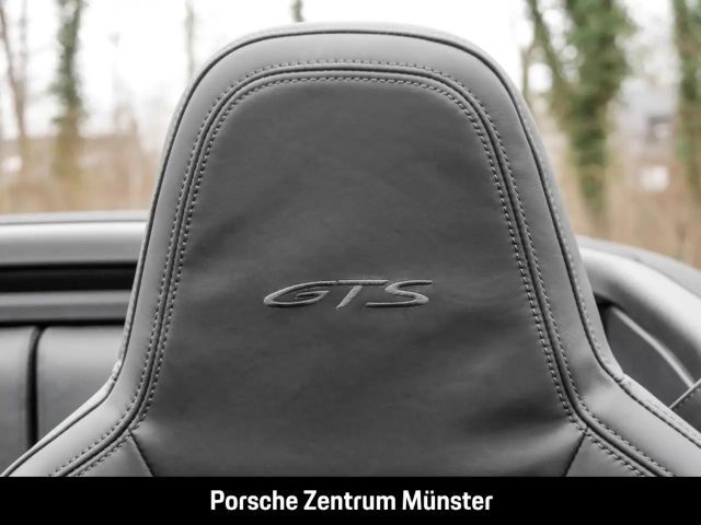 Porsche 992 4 Cabrio Carrera GTS