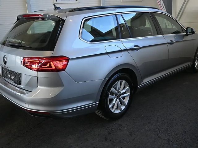 Volkswagen Passat Business Variant