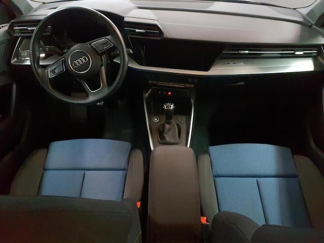 Audi A3 35 TFSI Sedan