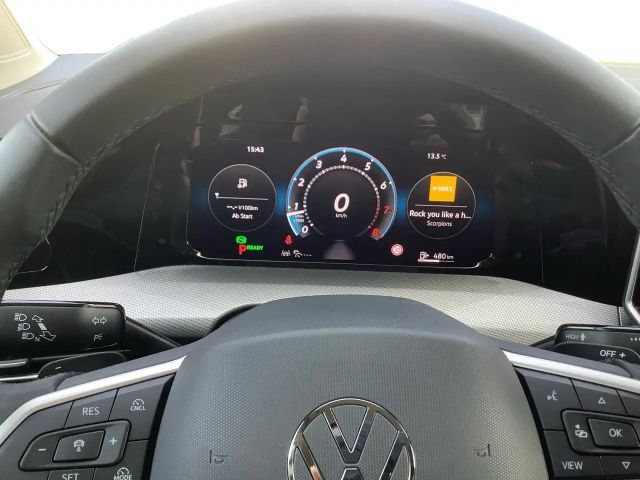 Volkswagen Golf 1.5 eTSI DSG Style