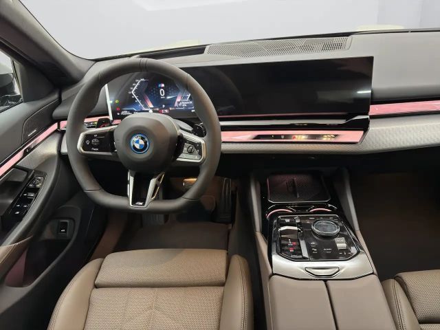 BMW 530 530e Touring xDrive