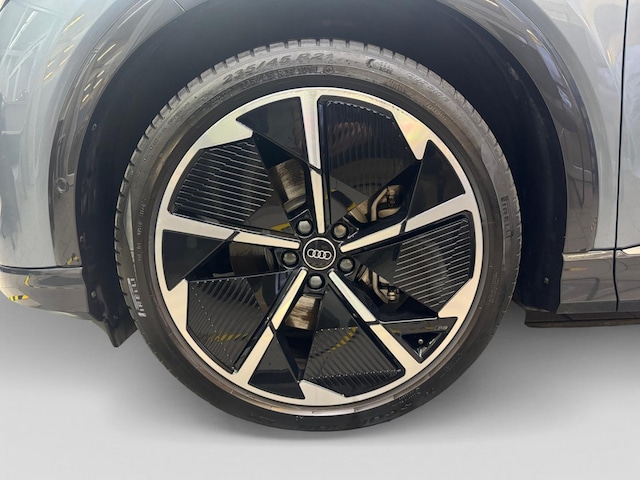 Audi Q4 e-tron Quattro