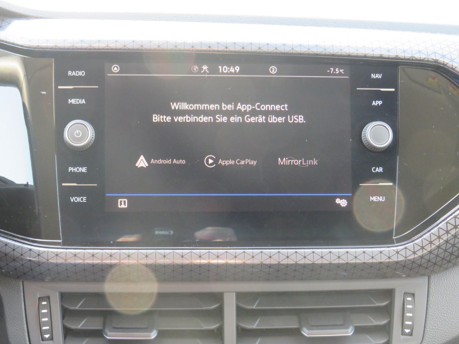 Volkswagen T-Cross Move