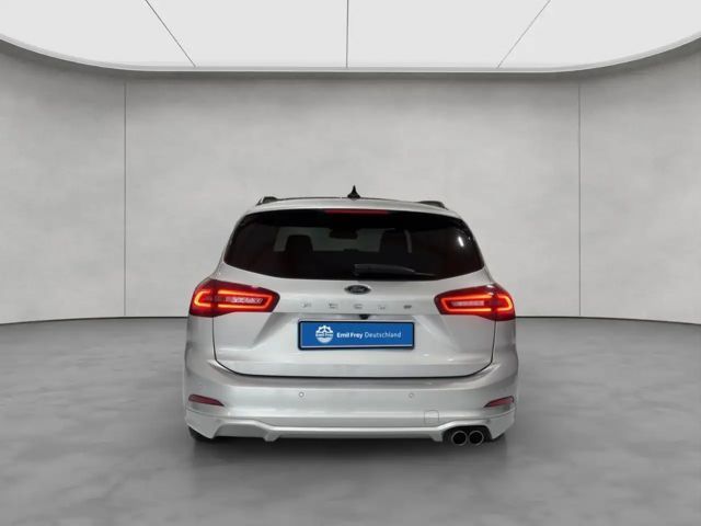 Ford Focus ST Line Wagon