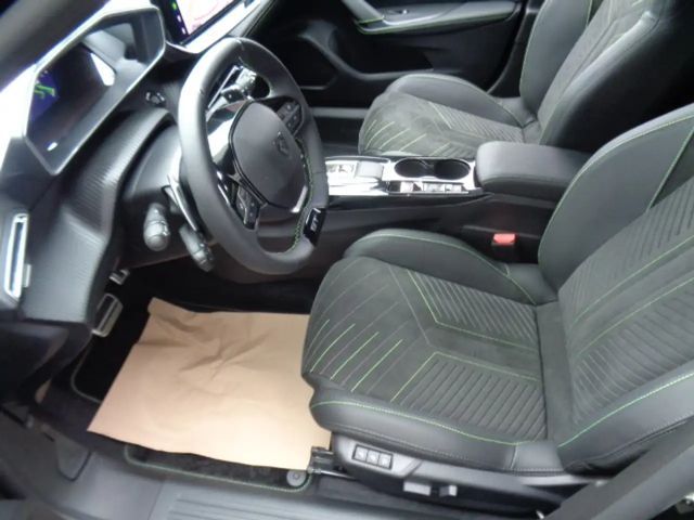 Peugeot 2008 EAT8 GT-Line PureTech