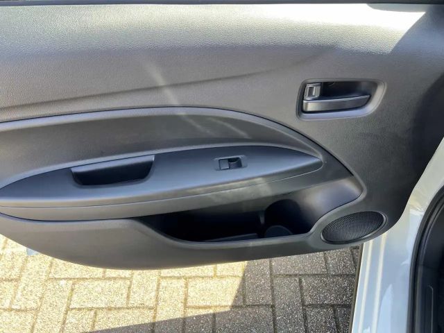 Mitsubishi Space Star Star