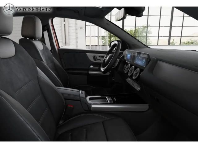 Mercedes-Benz GLA 200 AMG Line GLA 200 d