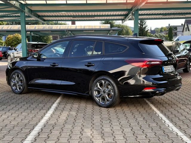 Ford Focus ST Line Wagon