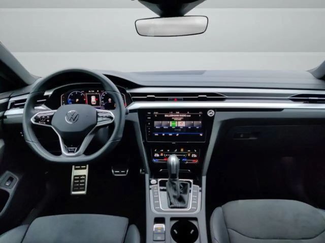 Volkswagen Arteon 2.0 TDI IQ.Drive R-Line