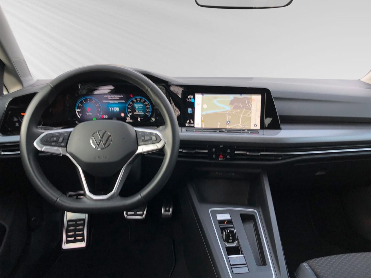 Volkswagen Golf 1.5 eTSI Life Variant