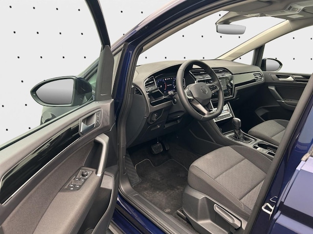 Volkswagen Touran 1.5 TSI DSG IQ.Drive R-Line