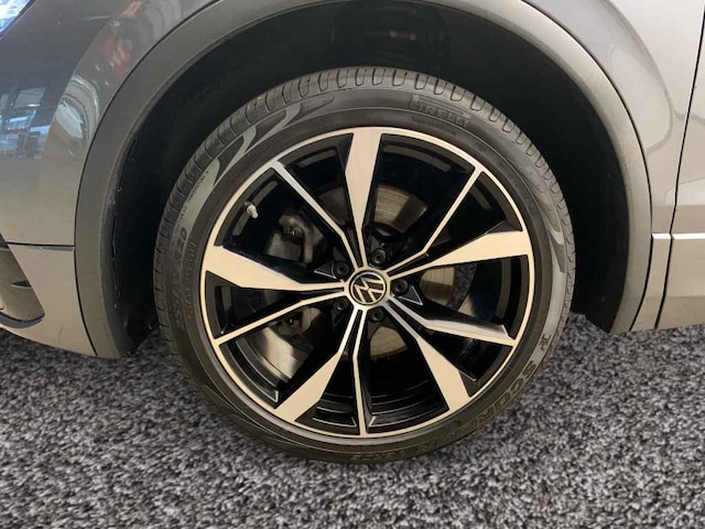Volkswagen Tiguan Allspace DSG IQ.Drive R-Line