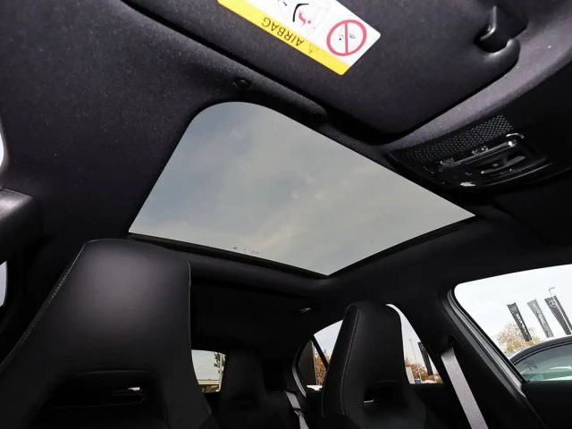 Mercedes-Benz A 200 AMG Line