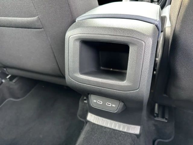 Volkswagen T-Cross 1.0 TSI Style