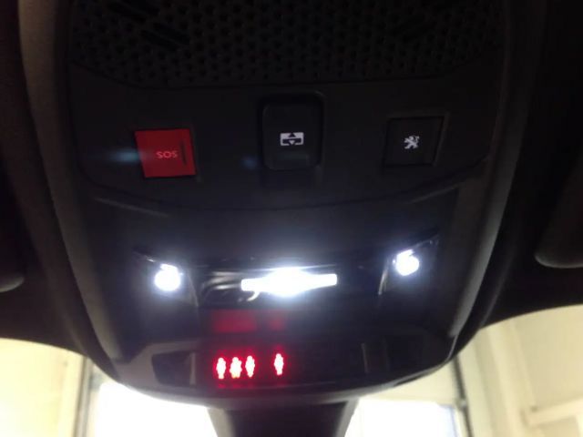 Peugeot E-2008 GT-Line