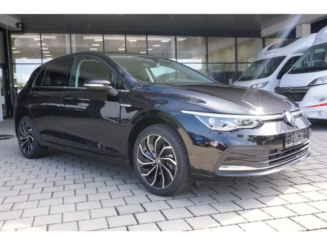 Volkswagen Golf 1.5 eTSI DSG Golf VIII Style