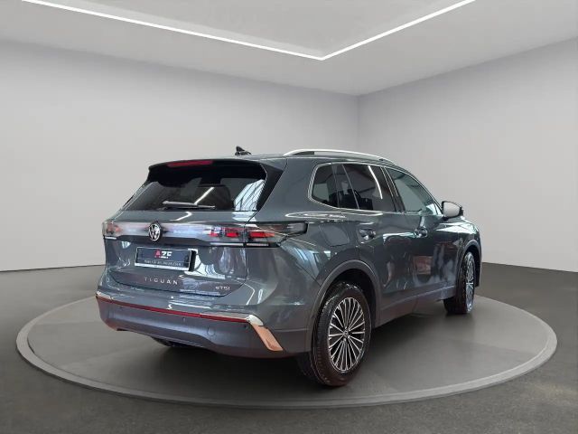 Volkswagen Tiguan DSG Elegance Elegance