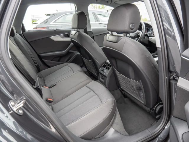 Audi A4 35 TDI Avant S-Tronic