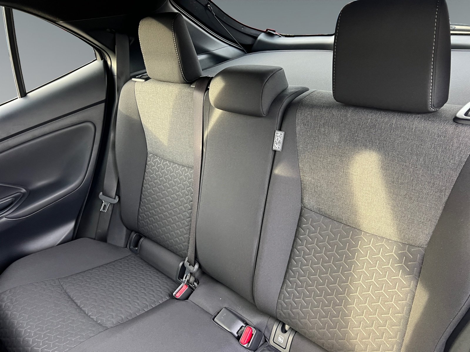 Toyota Yaris Cross 5-deurs Team D