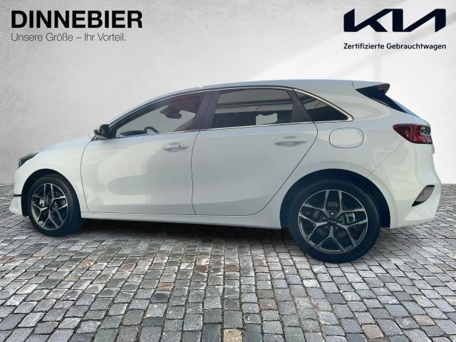Kia Ceed CEED Ultimate Edition 1.5T LED+Kamera+Navi