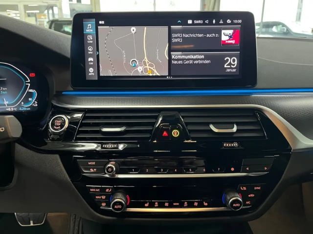 BMW 530 530e M-Sport Touring