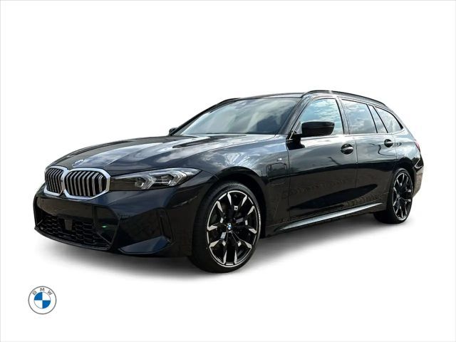 BMW 330 330e Touring xDrive