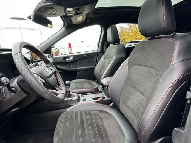 Ford Kuga ST Line X