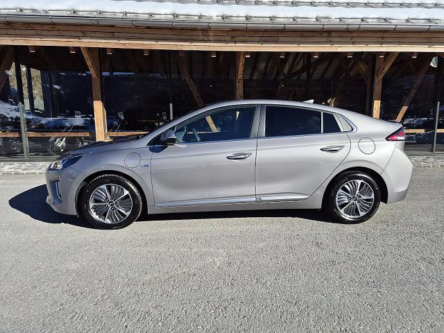 Hyundai Ioniq Plug-in