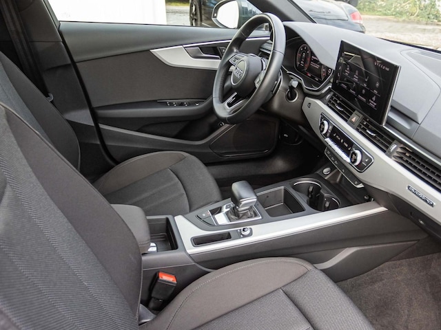 Audi A4 40 TDI Quattro S-Tronic Sedan