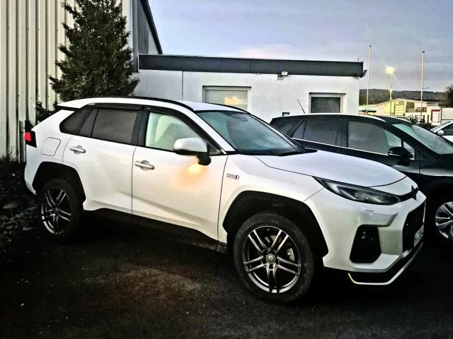 Suzuki Across Hybrid