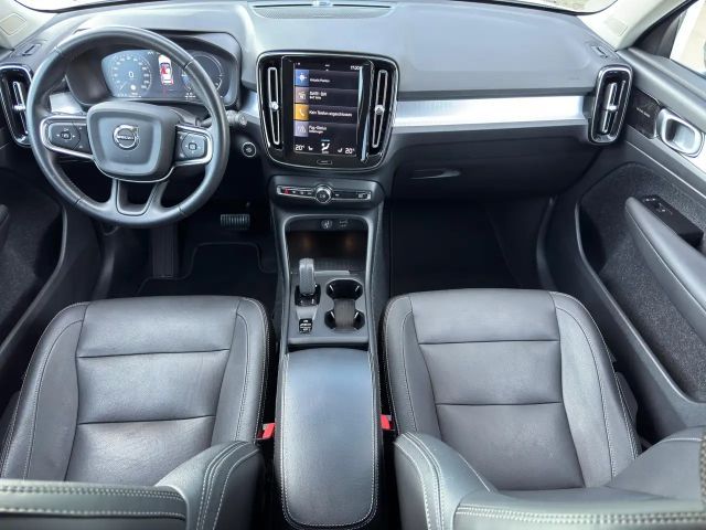 Volvo XC40 R-Design Recharge T5