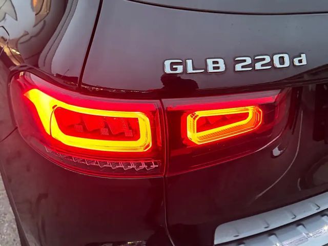 Mercedes-Benz GLB 220 GLB 220 d