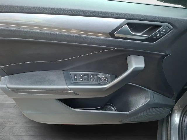 Volkswagen T-Roc DSG Style