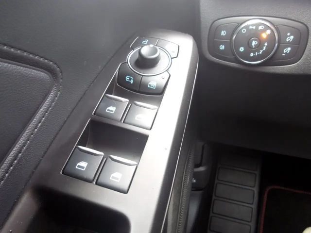 Ford Focus EcoBoost ST Line Wagon