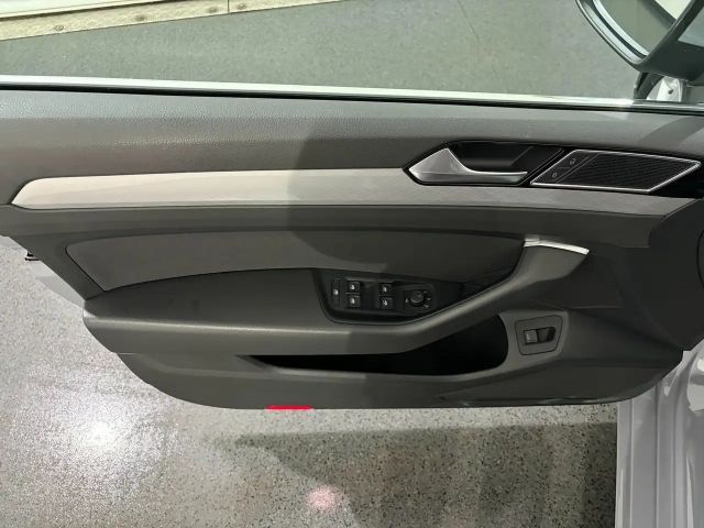 Volkswagen Passat 2.0 TDI Business DSG Variant