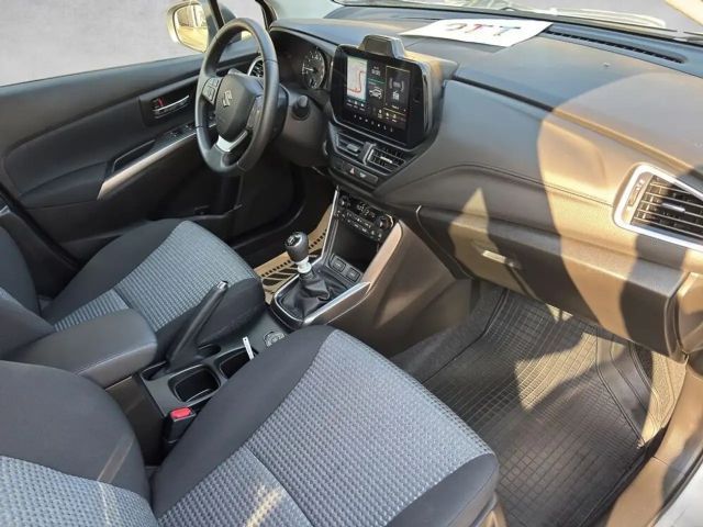 Suzuki S-Cross AllGrip Hybrid