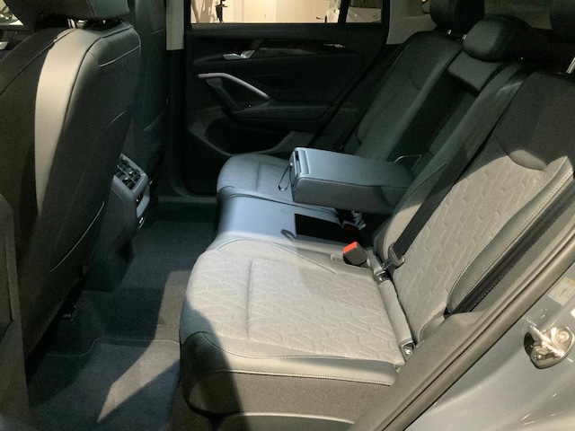 Volkswagen Tiguan 1.5 eTSI DSG Plus