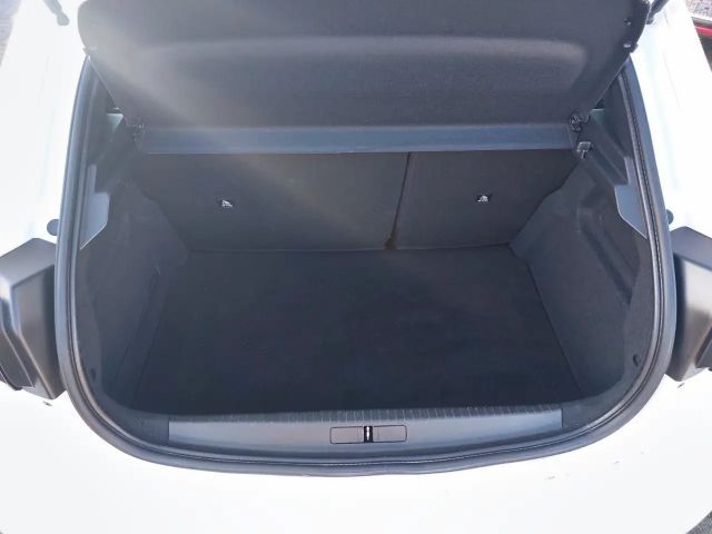 Peugeot E-208 Active Pack