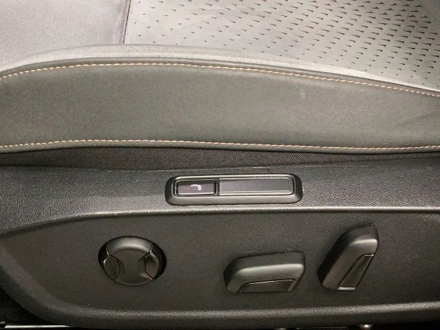 Cupra Born 360 ALLWETTER LM19 PRIVACY SITZHZ