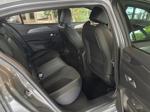 Peugeot 408 GT-Line Hybrid