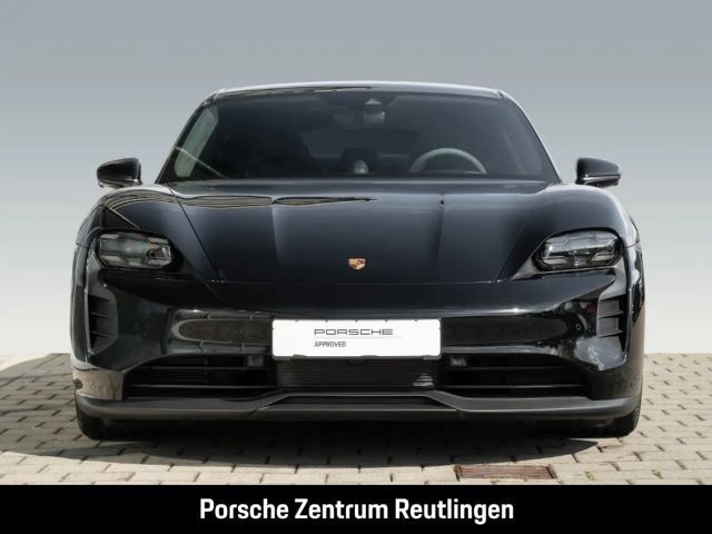 Porsche Taycan GTS