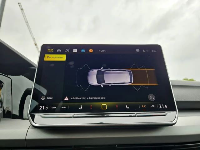 Volkswagen Golf 1.5 eTSI Life Variant