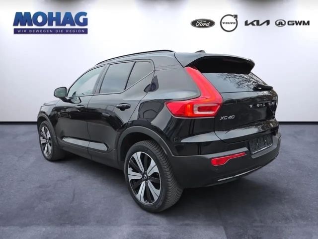 Volvo XC40 Core Recharge