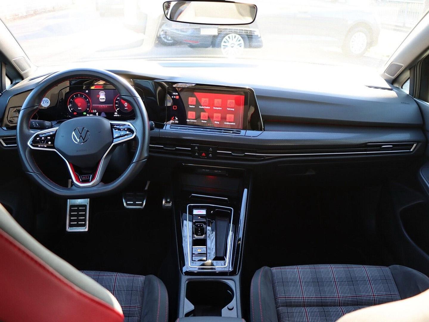 Volkswagen Golf 2.0 TSI DSG GTI Golf VIII