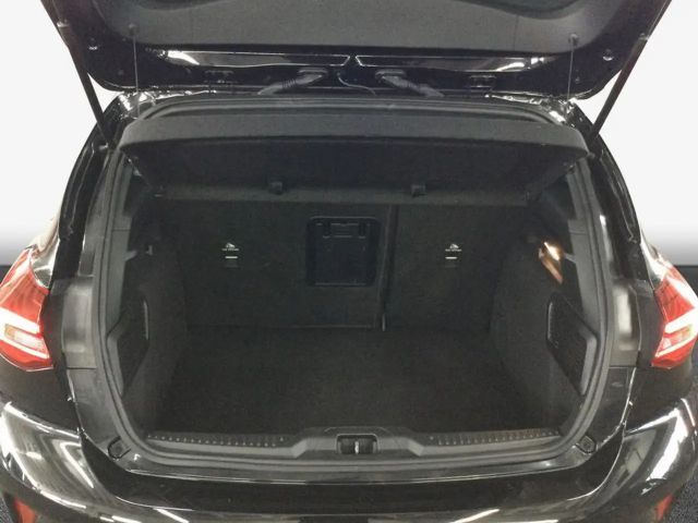 Ford Focus EcoBoost ST Line