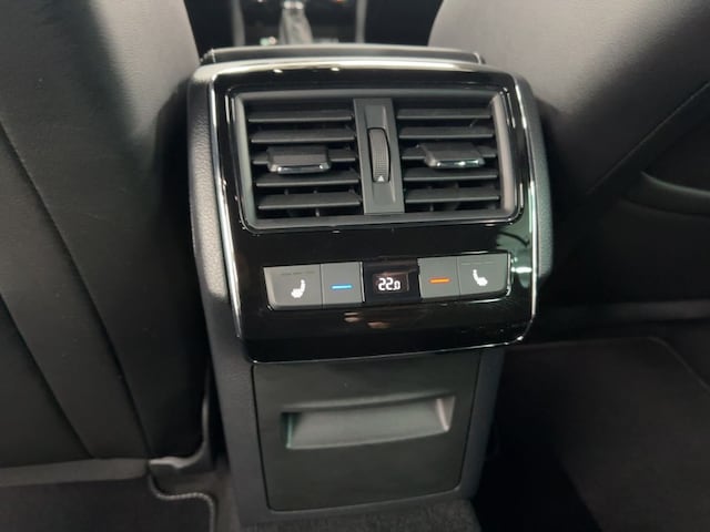 Skoda Superb 2.0 TSI 4x4 Combi Sportline